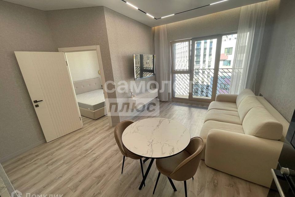 Продаётся 2-комнатная квартира, 42.8 м²