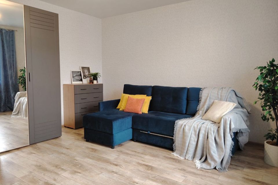 Продаётся 2-комнатная квартира, 35.4 м²