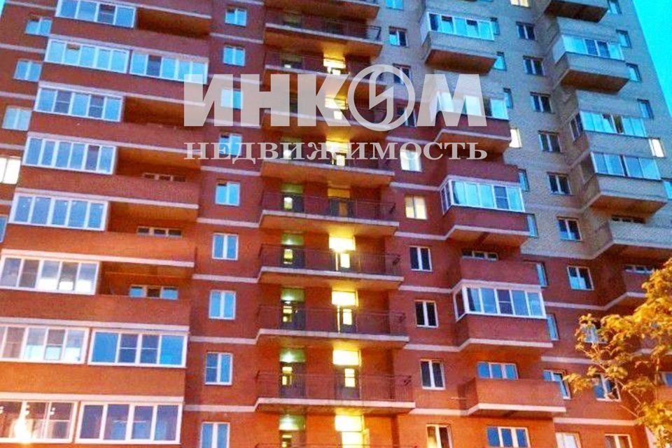 Продаётся 1-комнатная квартира, 42.4 м²