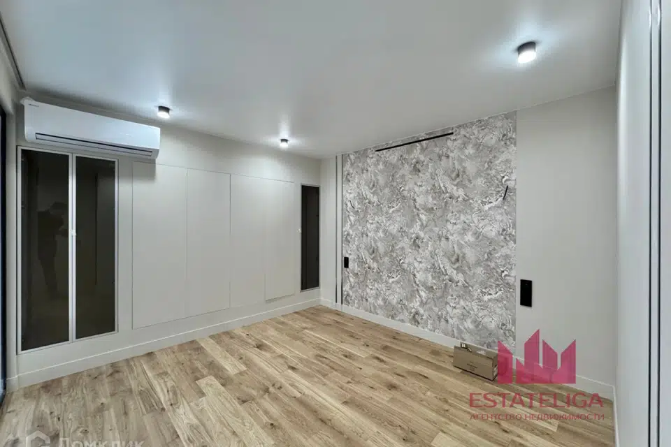 Продаётся 3-комнатная квартира, 120 м²