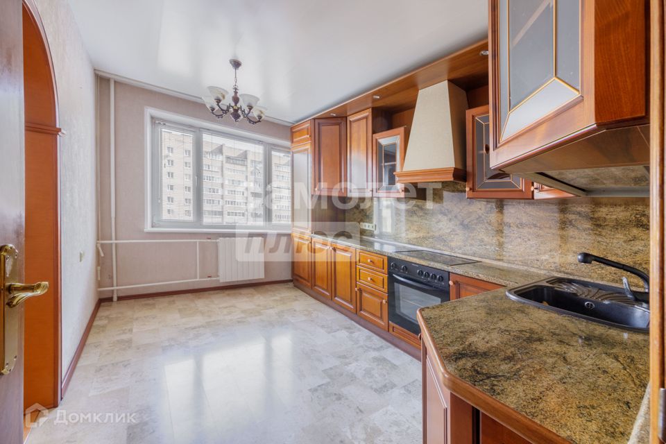 Продаётся 3-комнатная квартира, 71.7 м²