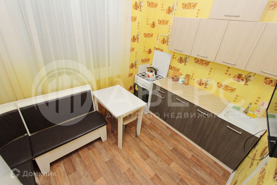 Продаётся 1-комнатная квартира, 37.7 м²