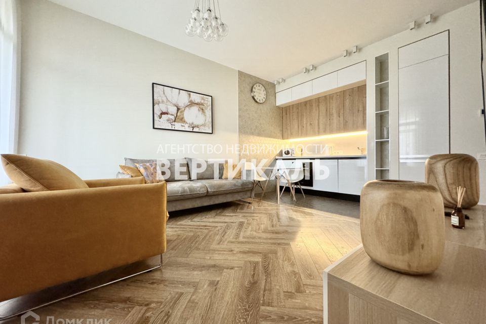 Сдаётся 2-комнатная квартира, 55 м²