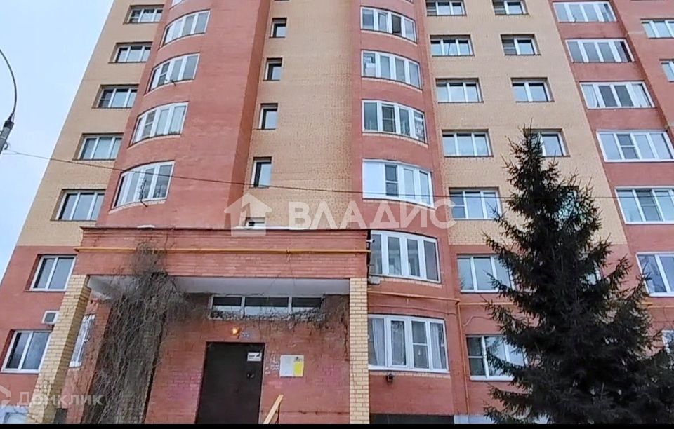 Продаётся 2-комнатная квартира, 60.2 м²