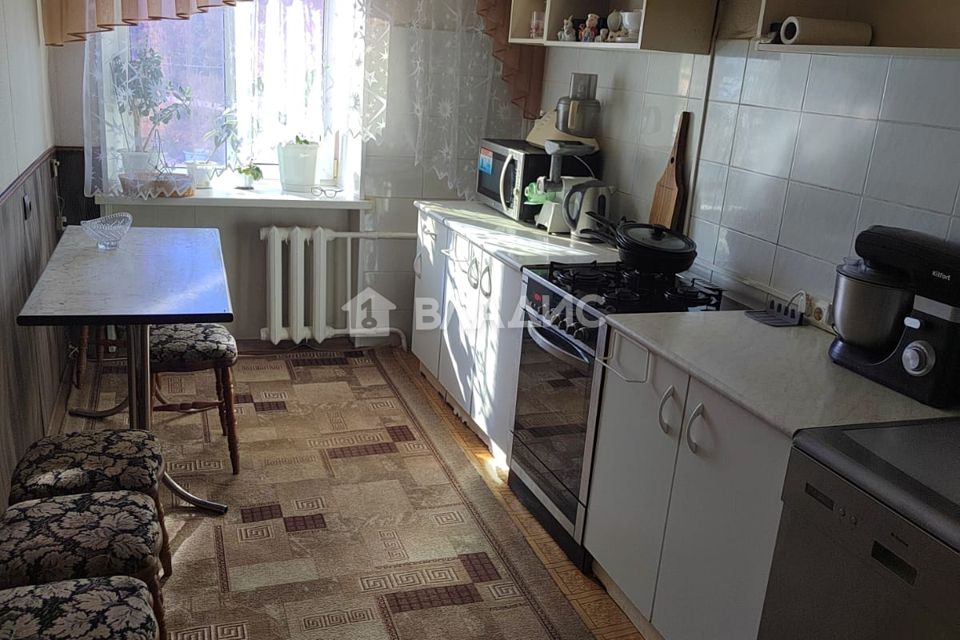 Продаётся 4-комнатная квартира, 76.5 м²