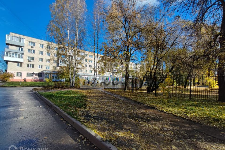 Продаётся 4-комнатная квартира, 61 м²