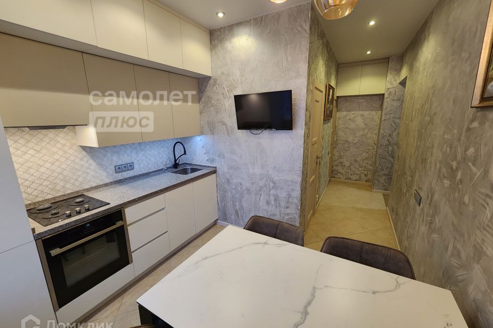 Продаётся 2-комнатная квартира, 63.4 м²