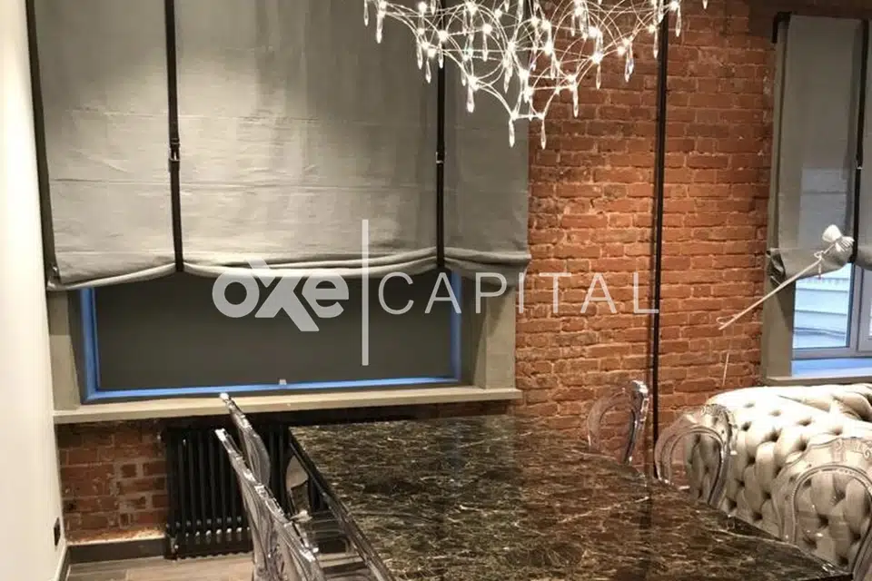 Продаётся 4-комнатная квартира, 125 м²