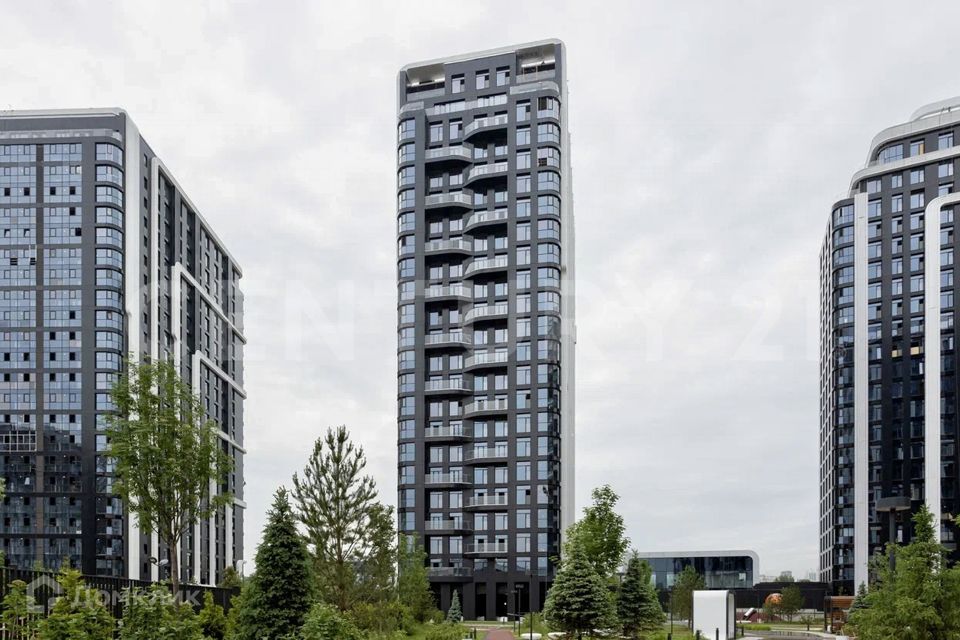 Продаётся 3-комнатная квартира, 114.2 м²