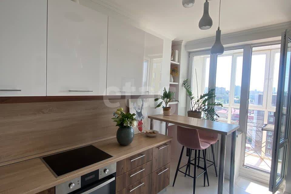Продаётся 1-комнатная квартира, 40.2 м²