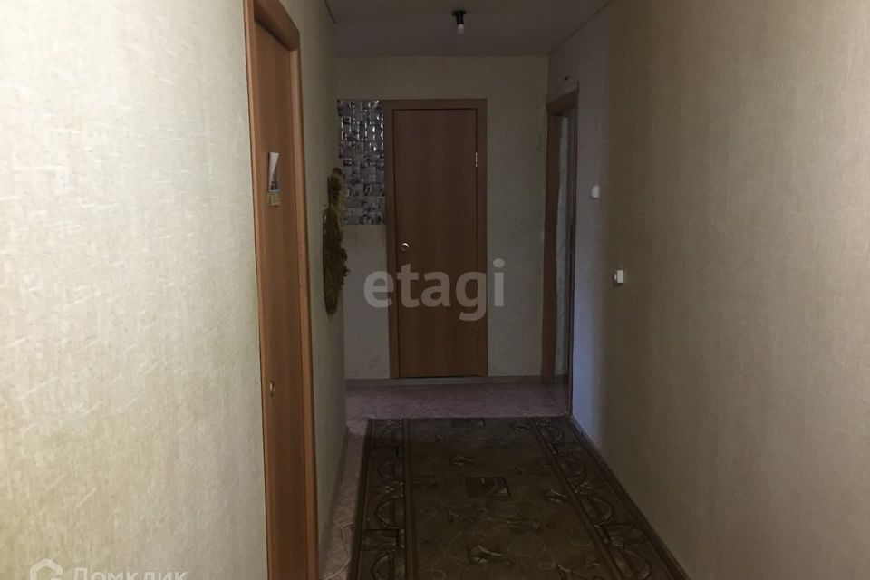 Продаётся 3-комнатная квартира, 69.6 м²