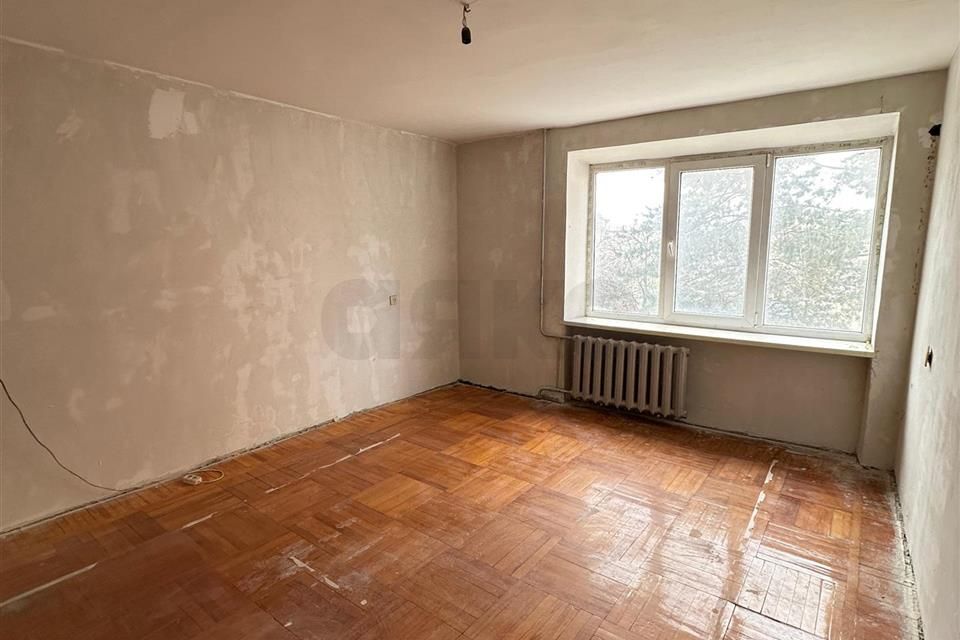 Продаётся 3-комнатная квартира, 64.8 м²