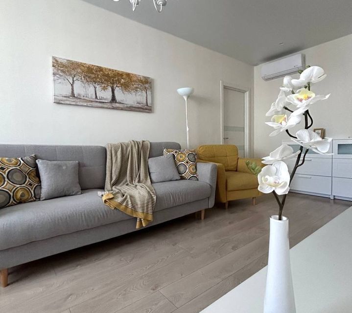 Продаётся 2-комнатная квартира, 61 м²