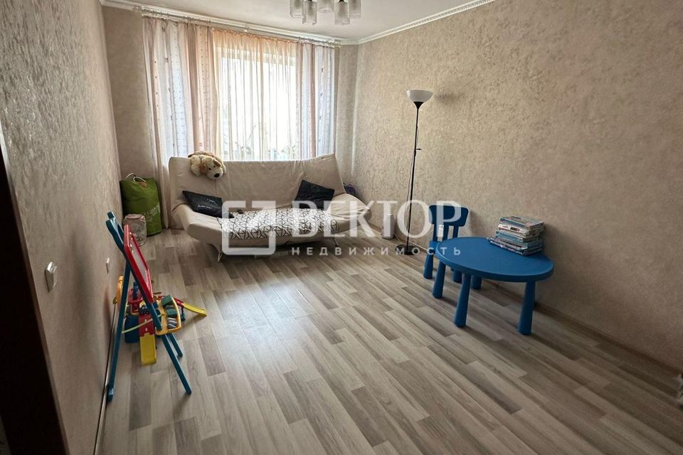 Продаётся 3-комнатная квартира, 64.5 м²