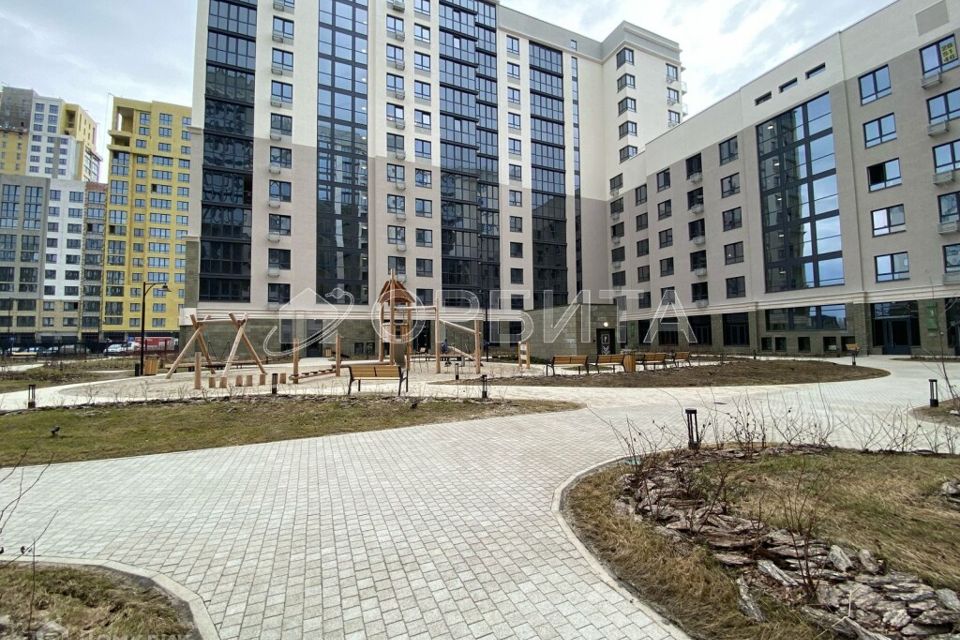 Продаётся 1-комнатная квартира, 52.2 м²