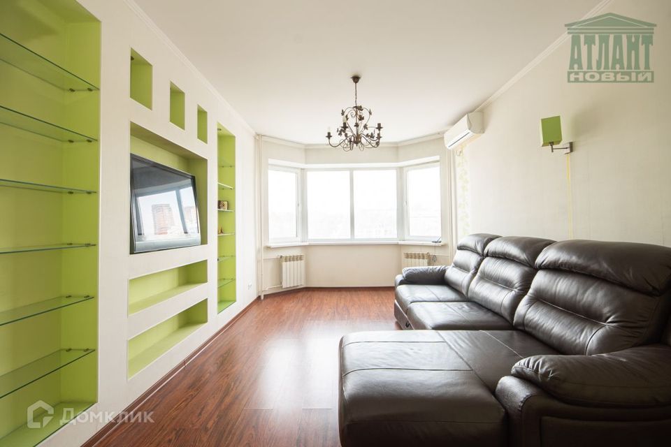Продаётся 1-комнатная квартира, 42.6 м²