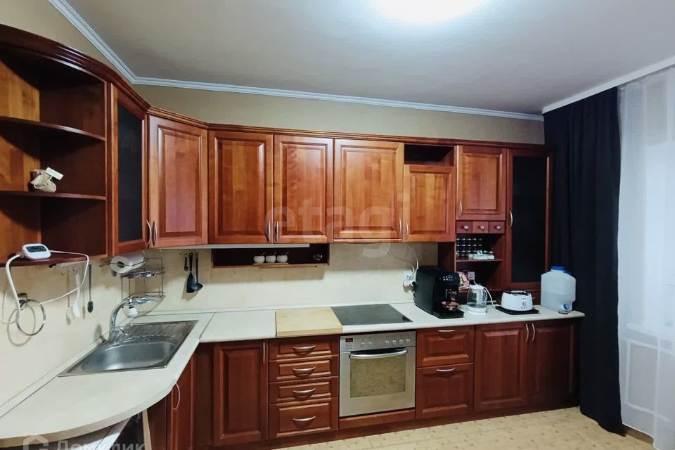 Продаётся 2-комнатная квартира, 68.7 м²