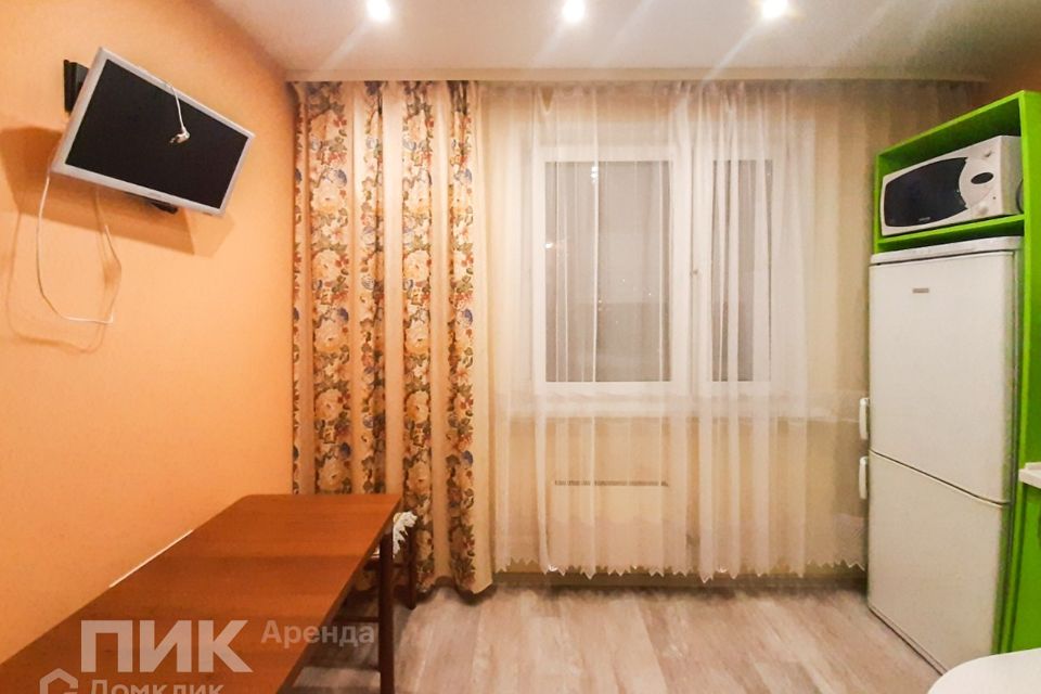 Сдаётся 1-комнатная квартира, 38 м²