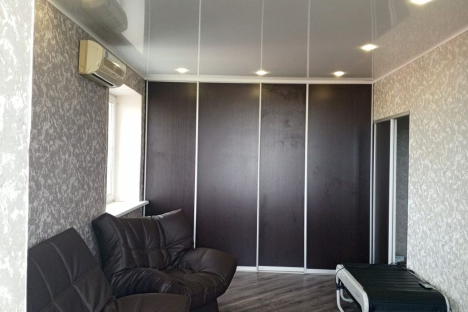 Продаётся 1-комнатная квартира, 43.5 м²