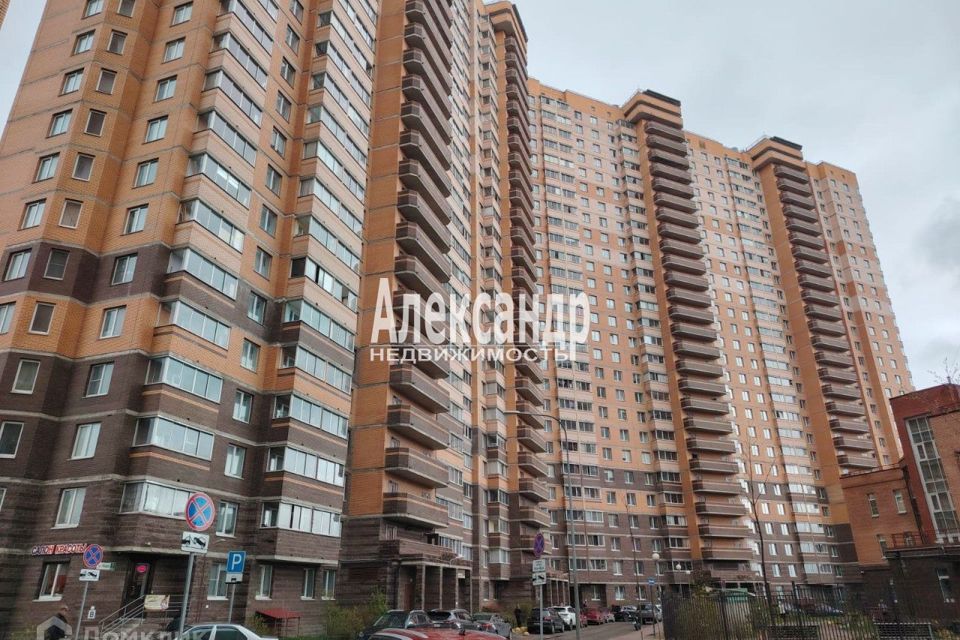 Продаётся 1-комнатная квартира, 35.8 м²