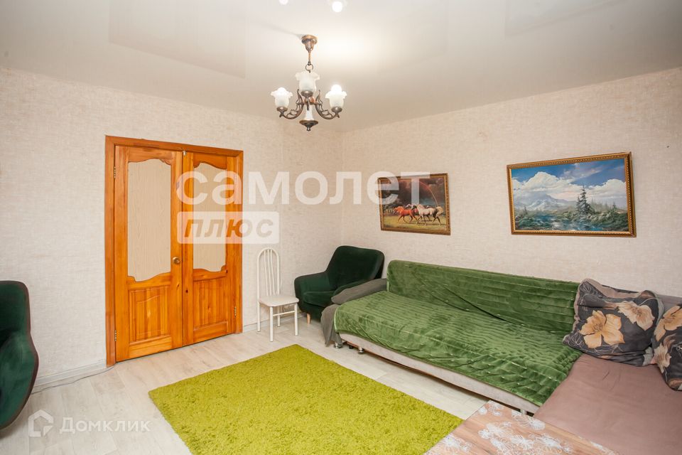 Продаётся 4-комнатная квартира, 77.8 м²