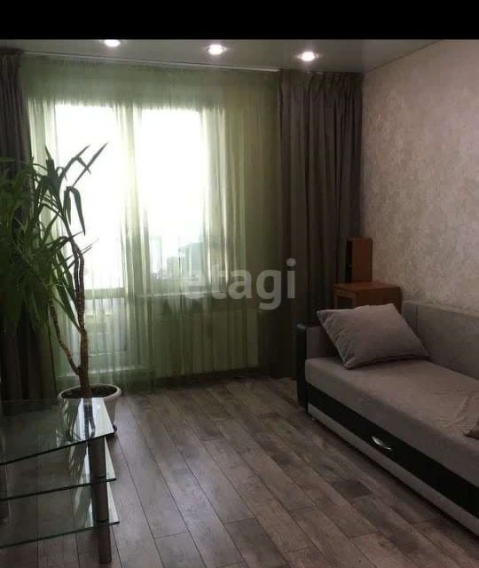Продаётся 1-комнатная квартира, 36.7 м²