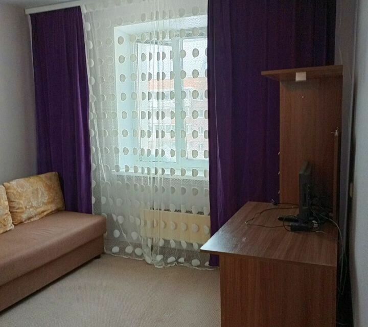 Сдаётся 2-комнатная квартира, 50.7 м²