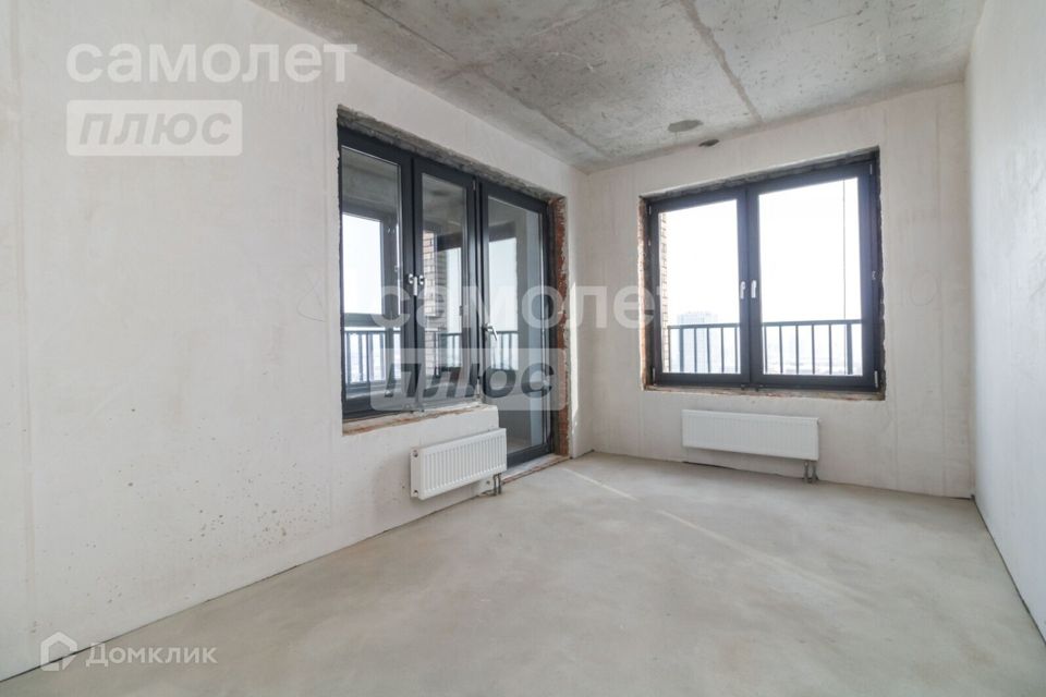 Продаётся 4-комнатная квартира, 93 м²