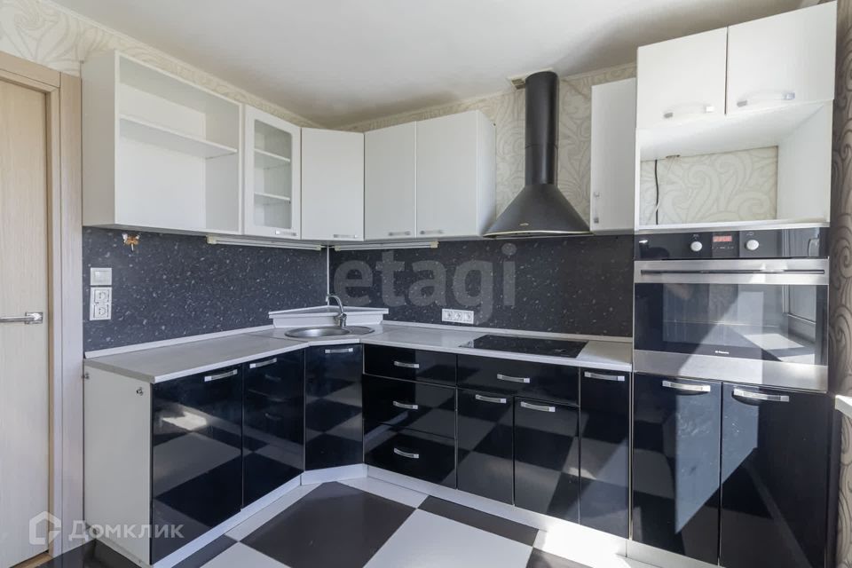 Продаётся 2-комнатная квартира, 50.5 м²