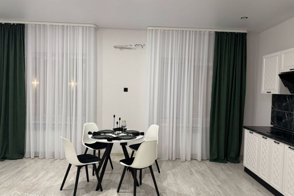 Продаётся студия, 38 м²