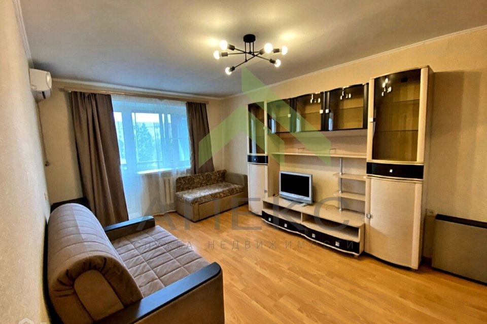Продаётся 1-комнатная квартира, 32 м²