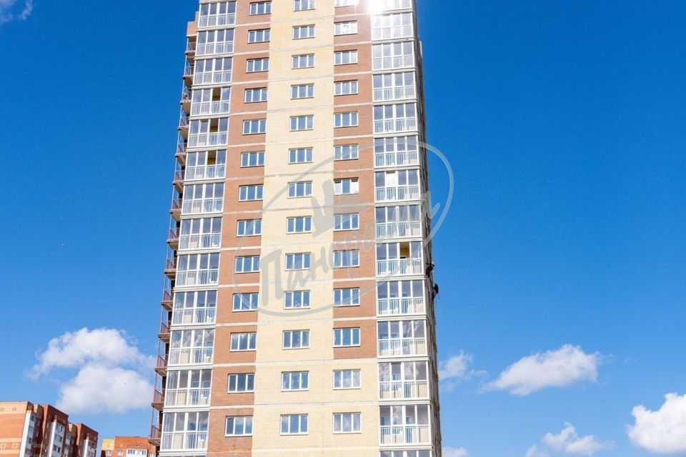 Продаётся 1-комнатная квартира, 42.55 м²