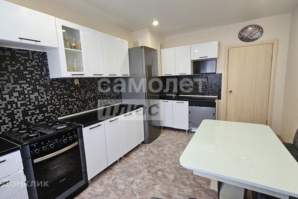 Продаётся 2-комнатная квартира, 58.8 м²