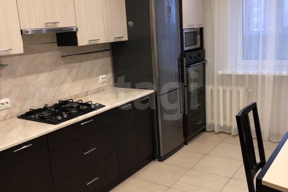 Сдаётся 2-комнатная квартира, 56.7 м²