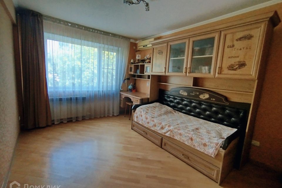 Продаётся 3-комнатная квартира, 70 м²