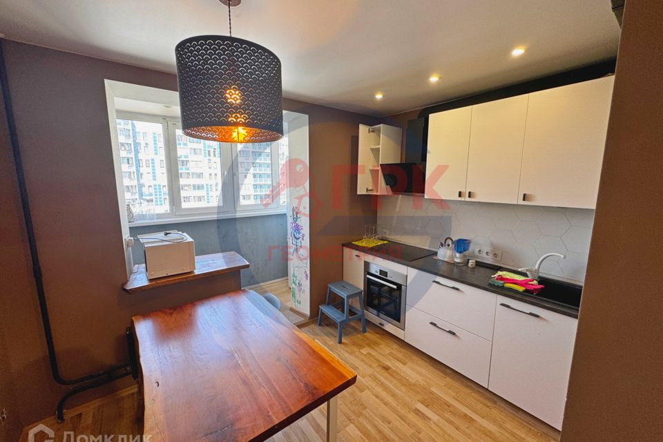 Сдаётся 2-комнатная квартира, 56.5 м²