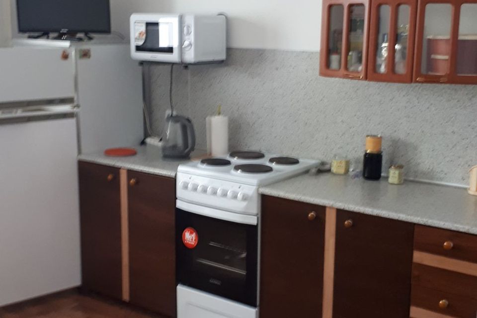 Сдаётся 2-комнатная квартира, 56.4 м²