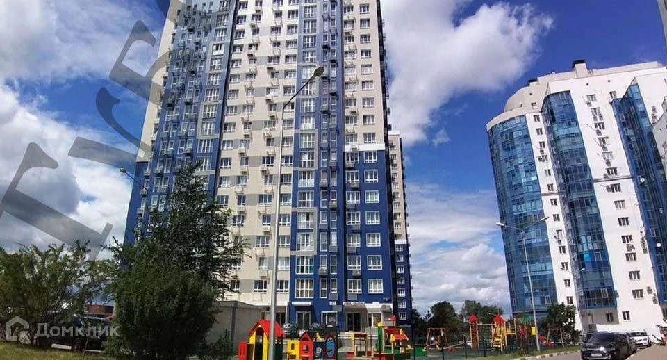 Продаётся 2-комнатная квартира, 65 м²