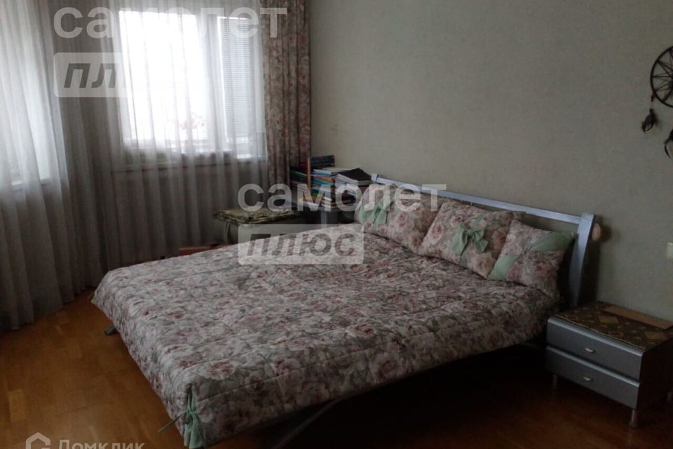 Продаётся 1-комнатная квартира, 70.1 м²