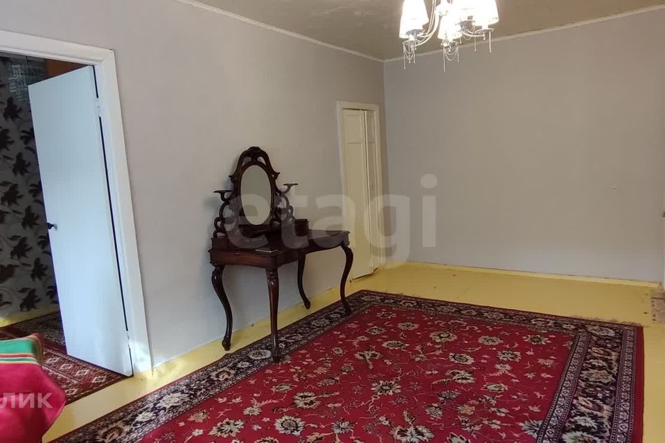 Продаётся 2-комнатная квартира, 42.4 м²