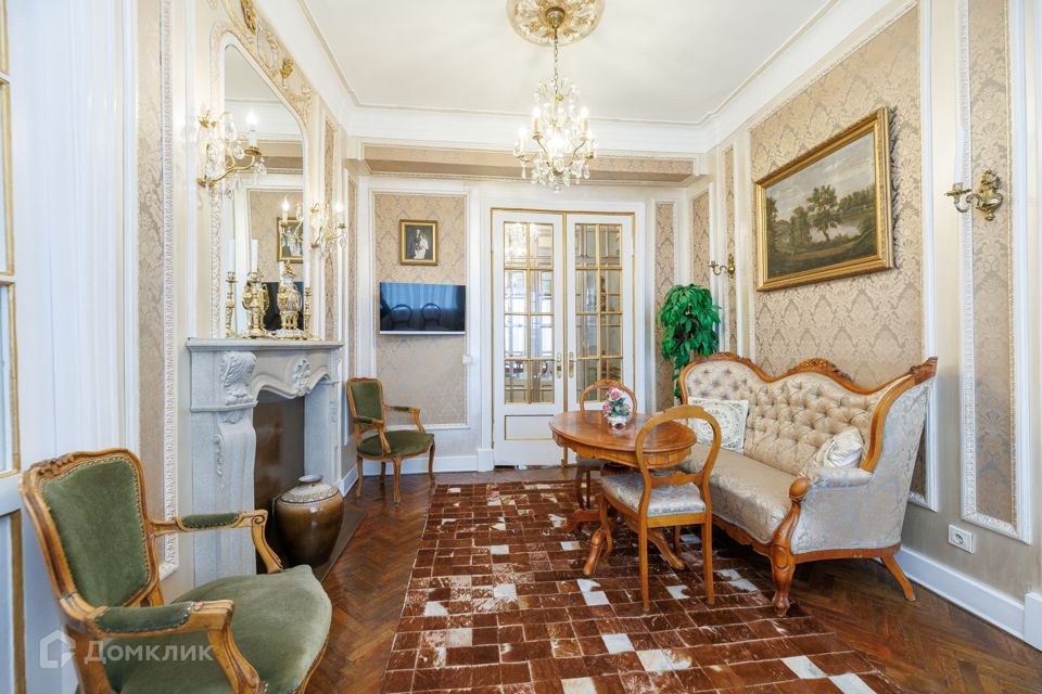 Продаётся 3-комнатная квартира, 70 м²