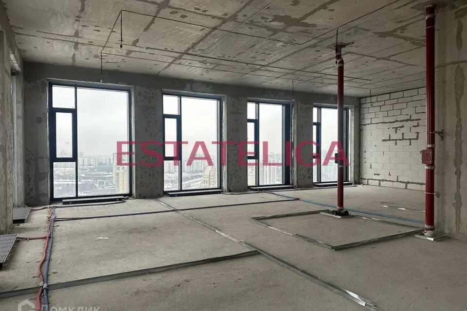 Продаётся 5-комнатная квартира, 150 м²