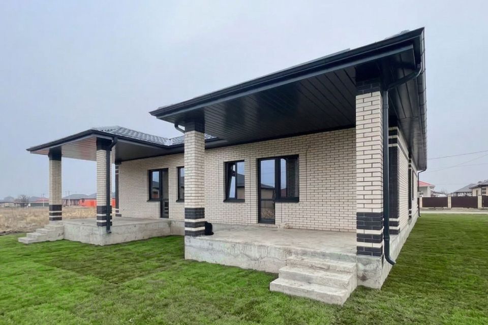 Продаётся 1-этажный дом, 140 м²