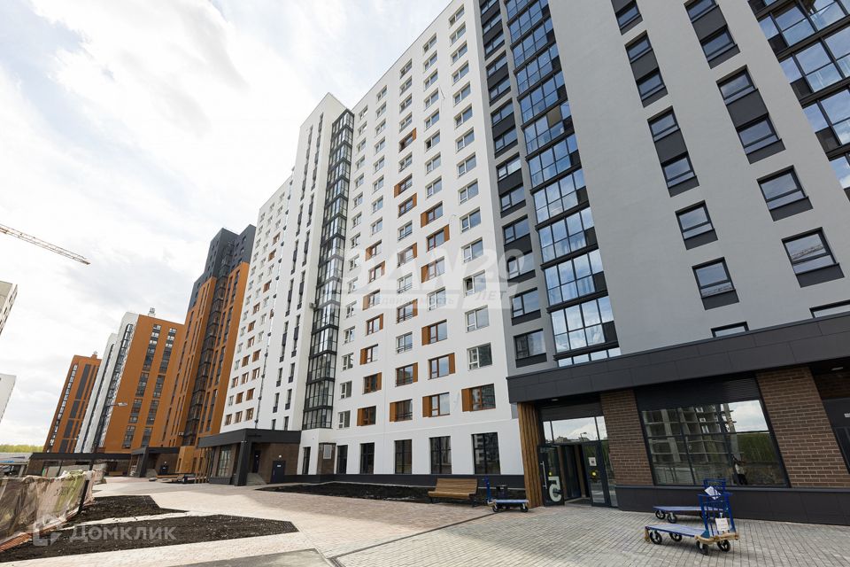 Продаётся 2-комнатная квартира, 66.1 м²