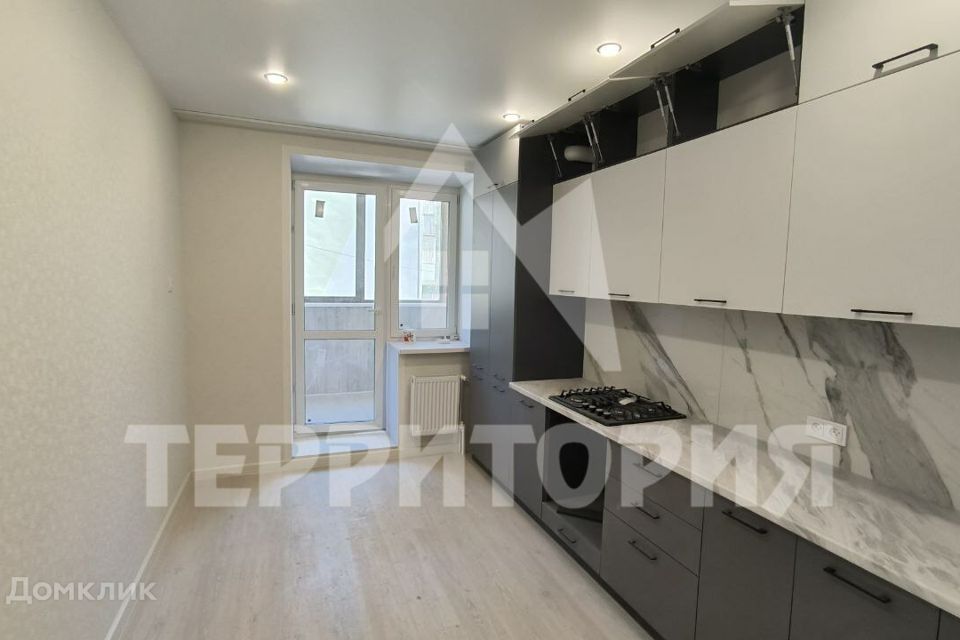 Продаётся 1-комнатная квартира, 42 м²