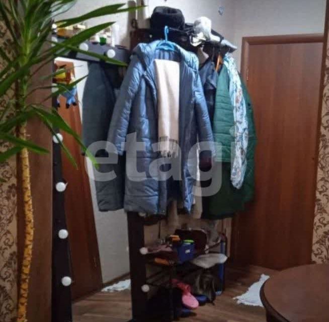 Продаётся 3-комнатная квартира, 59.6 м²