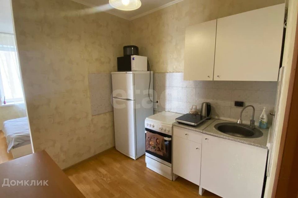 Продаётся 1-комнатная квартира, 43.6 м²