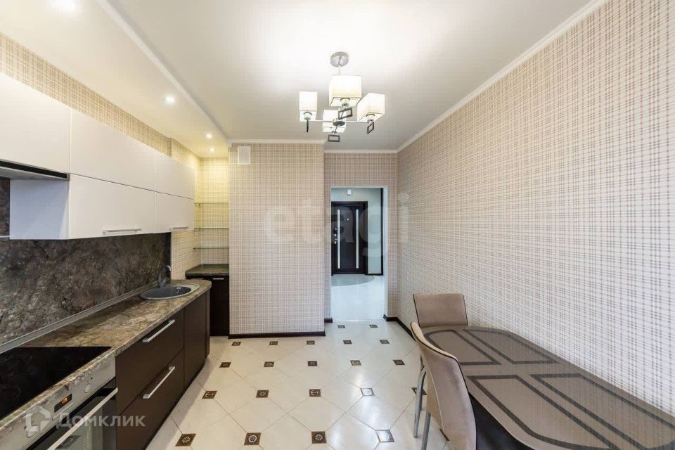 Продаётся 1-комнатная квартира, 40.4 м²