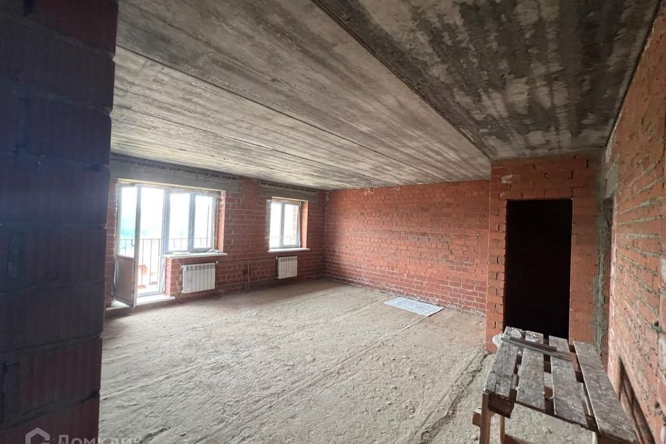 Продаётся 3-комнатная квартира, 69.8 м²