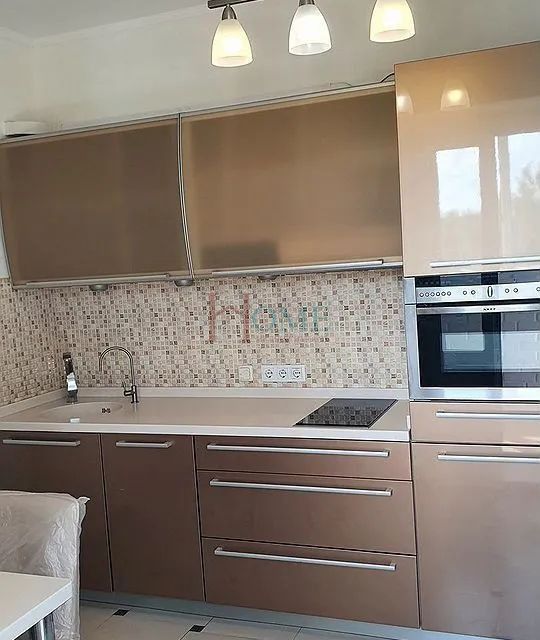 Сдаётся 2-комнатная квартира, 52 м²